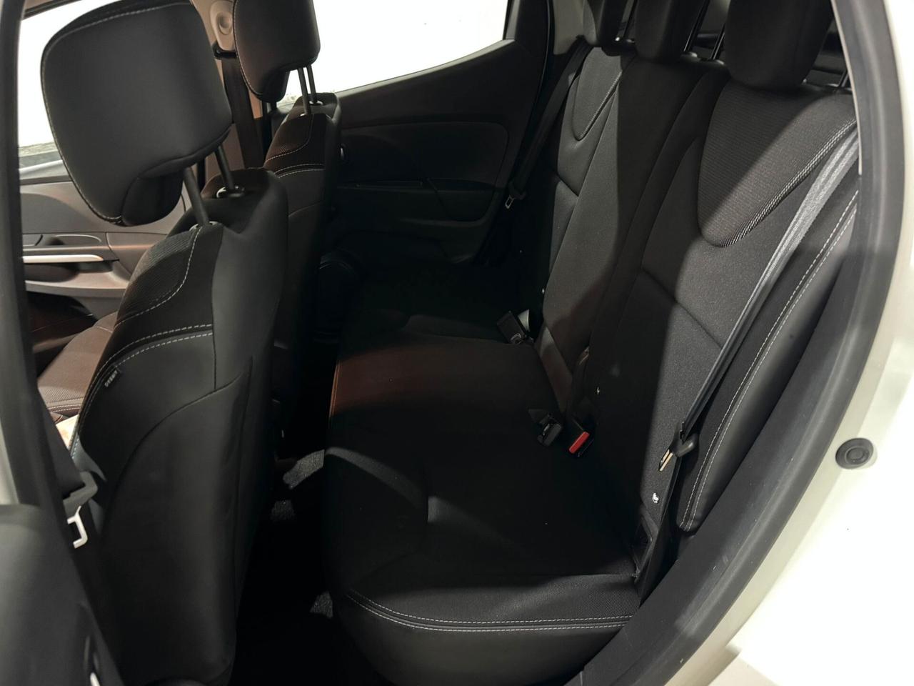 Renault Clio 1.5 dCi 8V 75CV Start&Stop 5 porte Duel