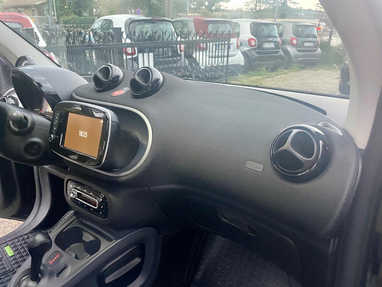 Smart ForTwo 70 1.0 twinamic BRABUS Style