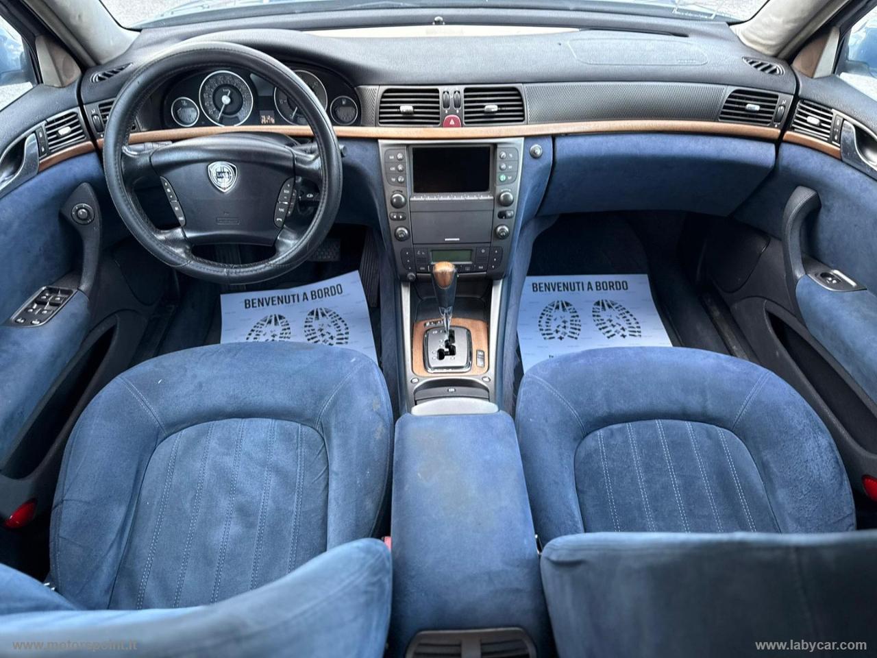 LANCIA Thesis 2.4 JTD 20V aut. 100
