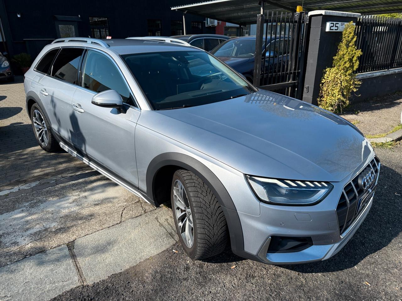 Audi A4 allroad A4 allroad 40 TDI 204 CV S tronic Identity Contrast