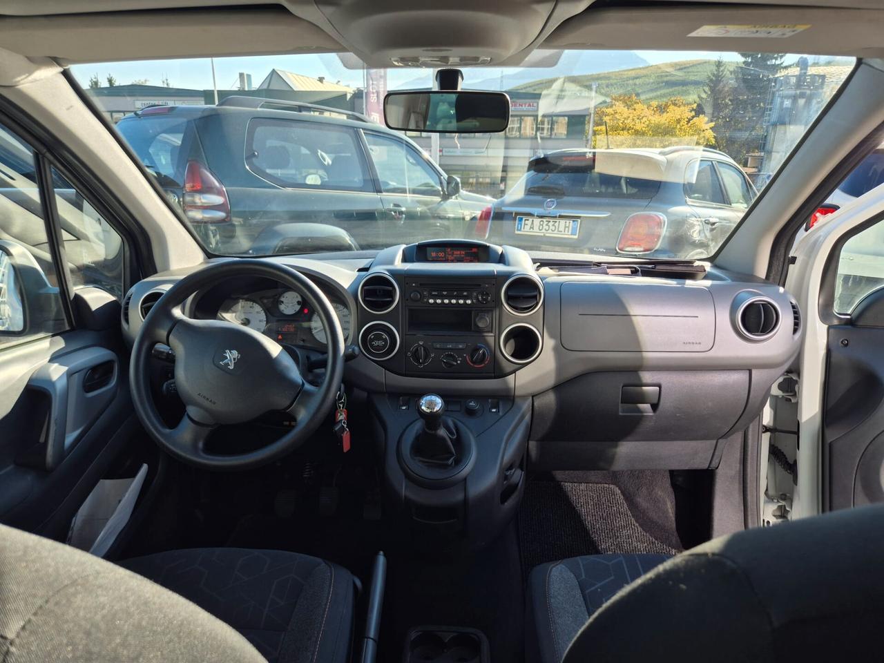 PEUGEOT PARTNER 4X4 5 POSTI