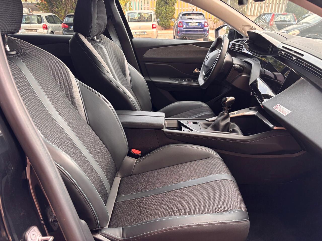 Peugeot 308 1.2 PureTech Turbo 130 S&S Allure