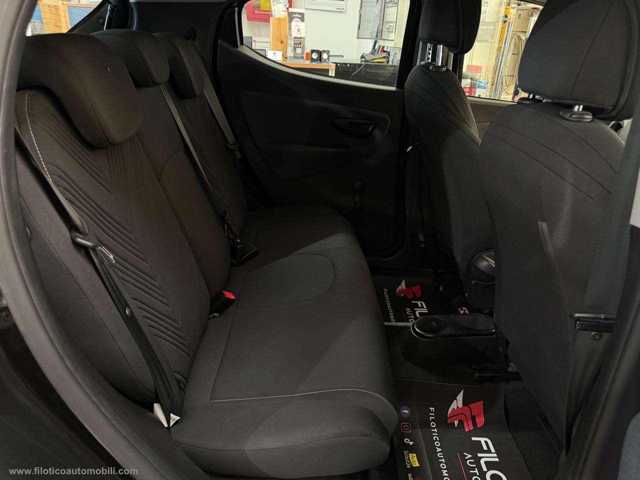 LANCIA Ypsilon 1.0 FireFly 5p.S&S Hybryd Gold IBIRDA | USATO GARANTITO