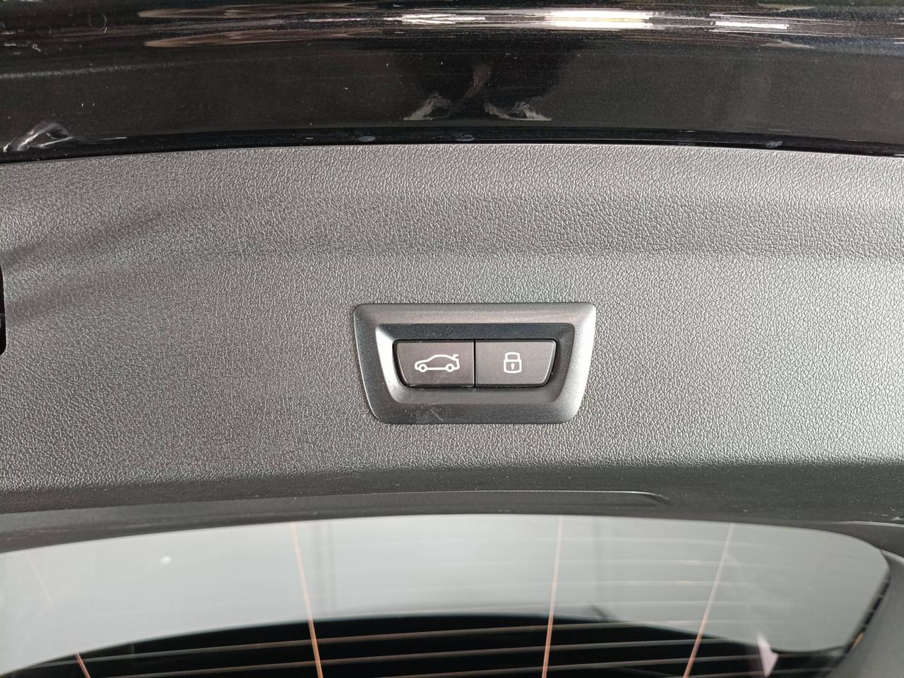 BMW Serie 1 F70 - 120d 48V MSport auto