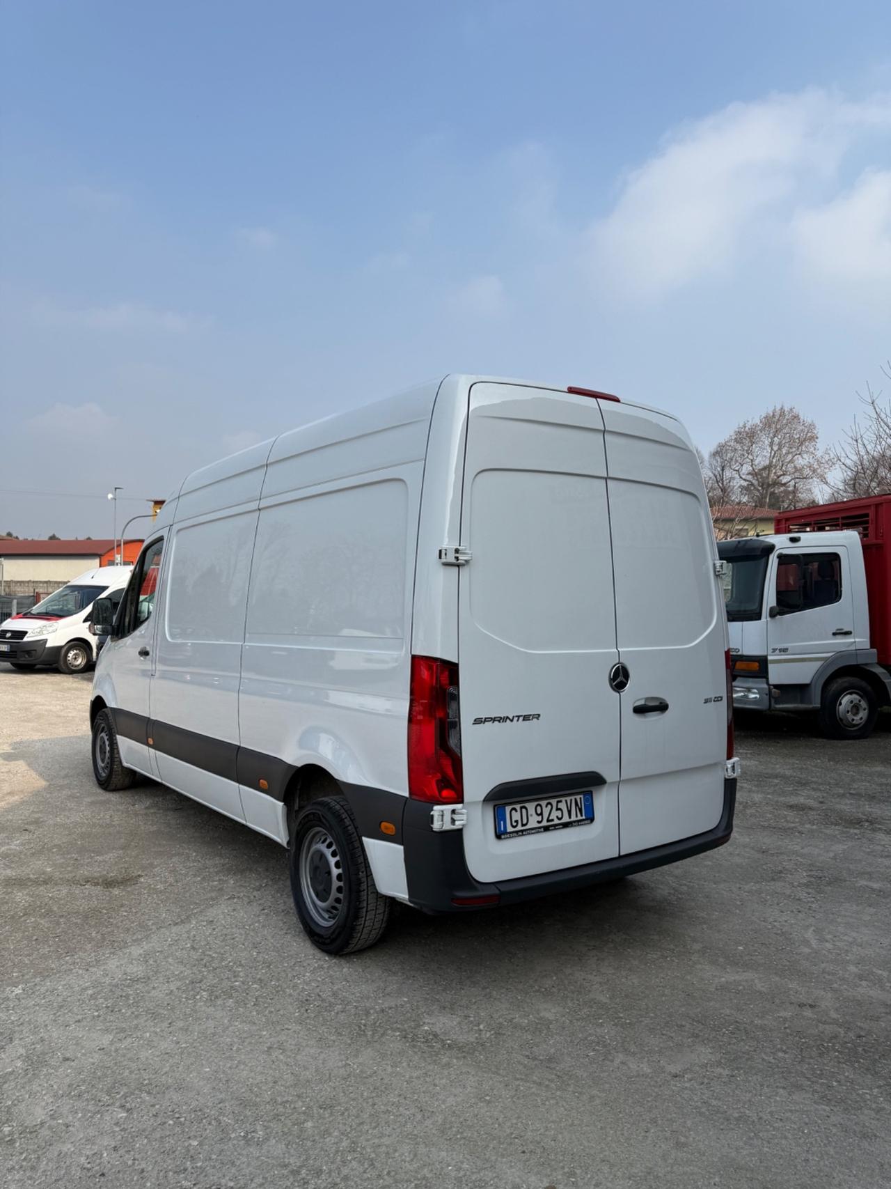 Mercedes Benz Sprinter 311 LH2