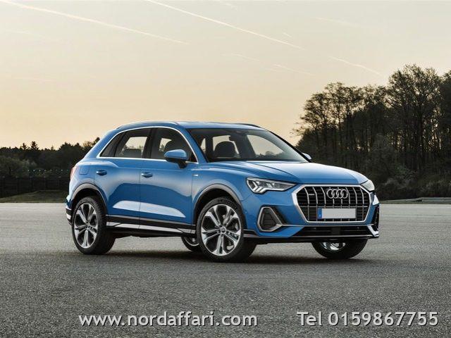 AUDI Q3 40 TDI quattro S tronic Business Advance