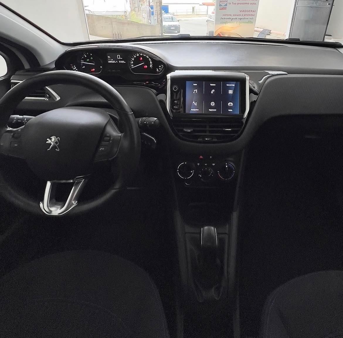Peugeot 208 BlueHDi 100 S&S 5 porte Signature