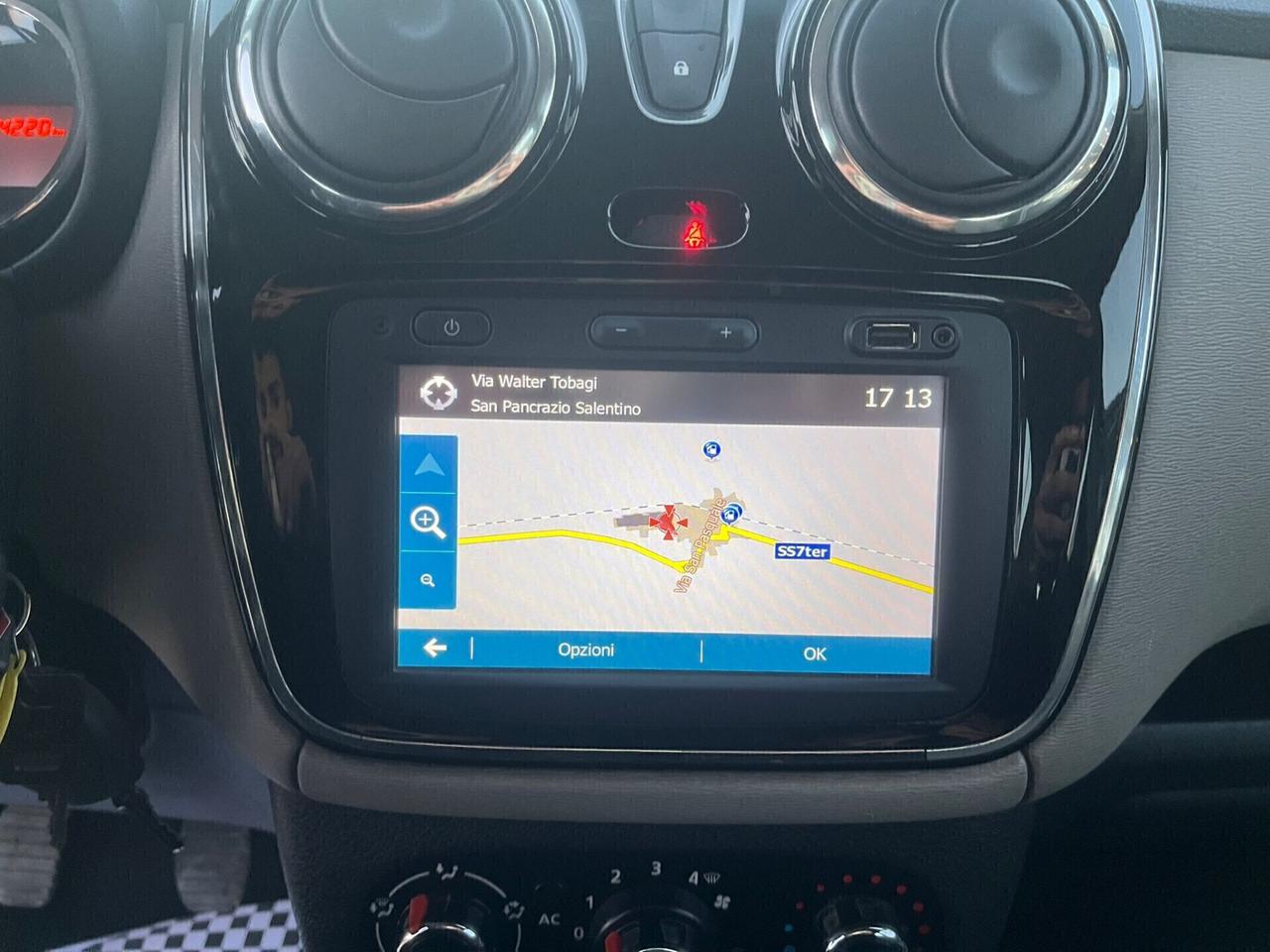 Dacia Lodgy 1.5 dCi Lauréate Gancio traino Unipro 2014