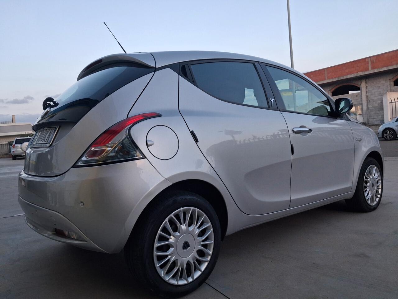 LANCIA Ypsilon 1.300 MultiJet 95cv Km113.000