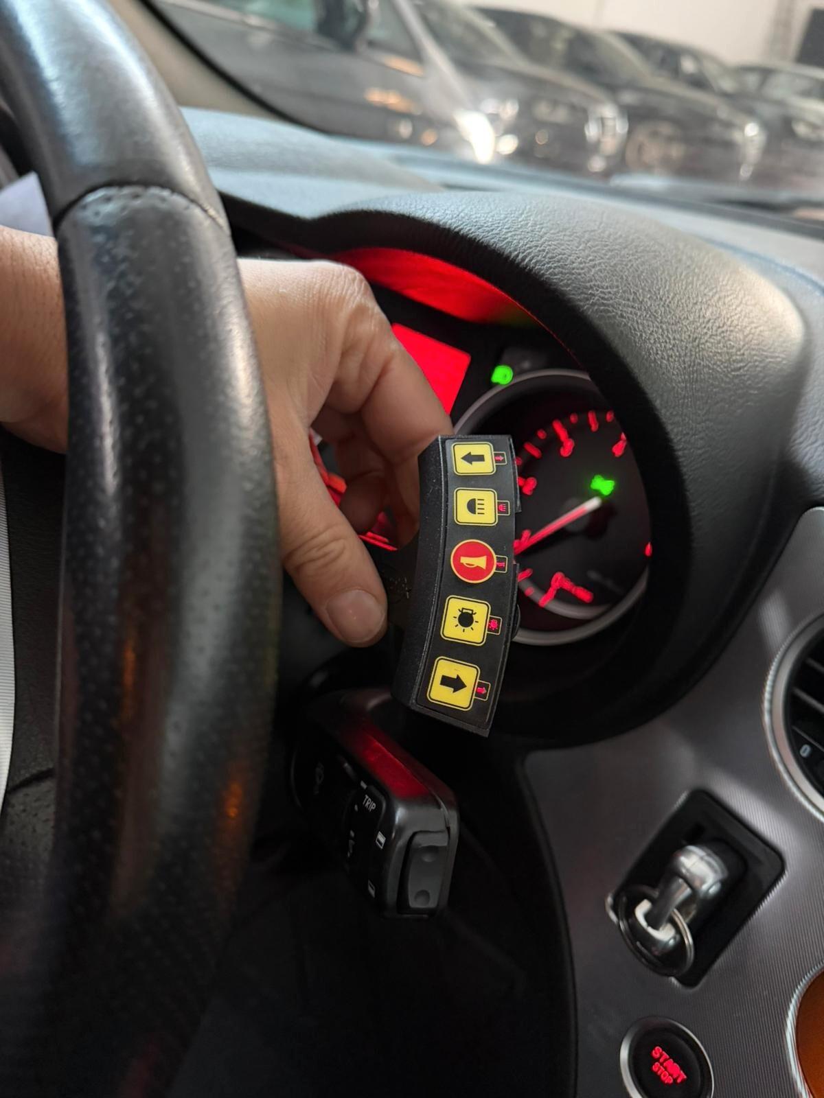 Alfa Romeo 159 1.9 JTDm 16V Exclusive Q-Tronic