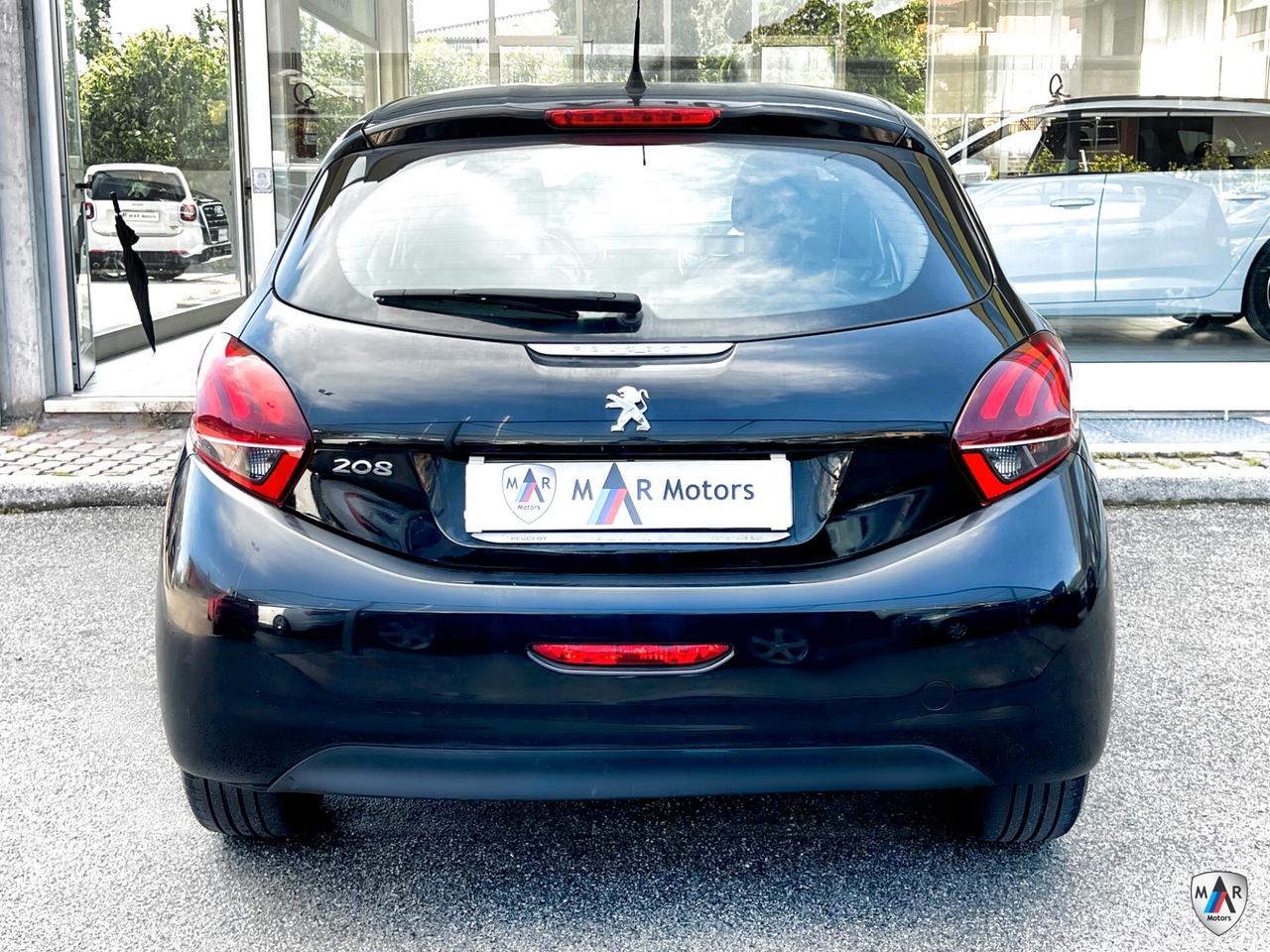 Peugeot 208 PureTech 82 5 porte Allure