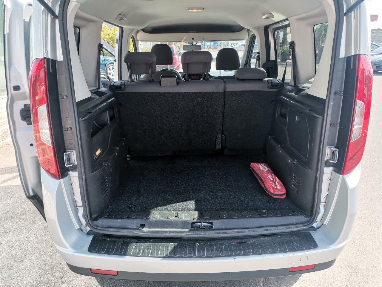 Fiat Doblo 1.6 mjt 16v Lounge 95cv