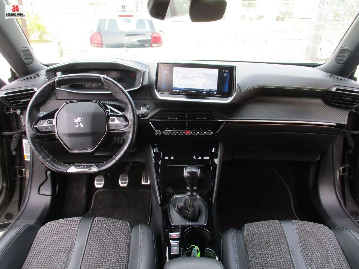 PEUGEOT 2008 PureTech 130 S&S GT-2021 KM55000