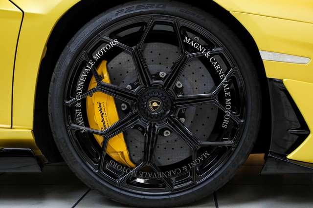 Lamborghini Aventador SVJ ROADSTER|1 OWNER|1/800|SPECIAL COLOR|STYLE PAC