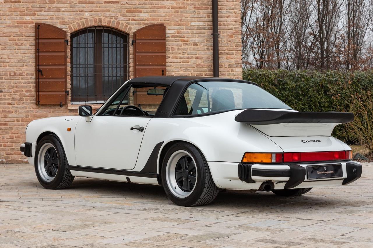 Porsche 911 CARRERA 3.2 G50 TARGA - RDS01800