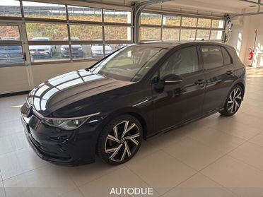 Volkswagen Golf 8 2.0 TDI R-LINE 150CV DSG