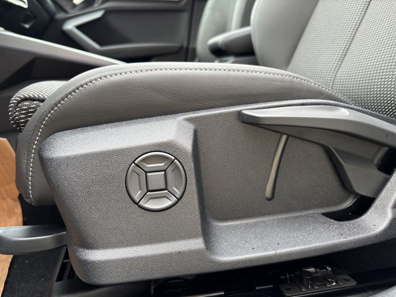 Audi A3 SPB TFSI e 150 kW S tronic S line Black edition