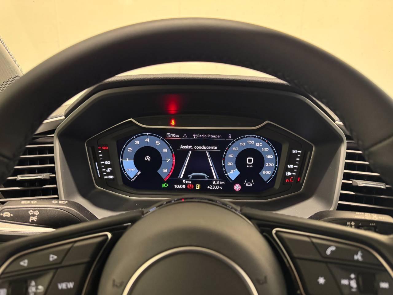 AUDI A1 SPORTBACK 30 TFSI S-TRONIC S LINE EDITION