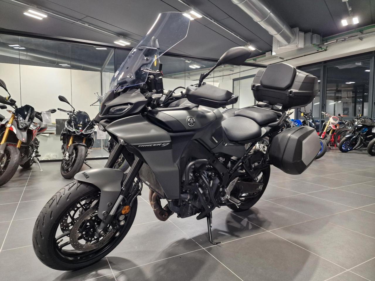 Yamaha Tracer 9 Verde Kamo 2021