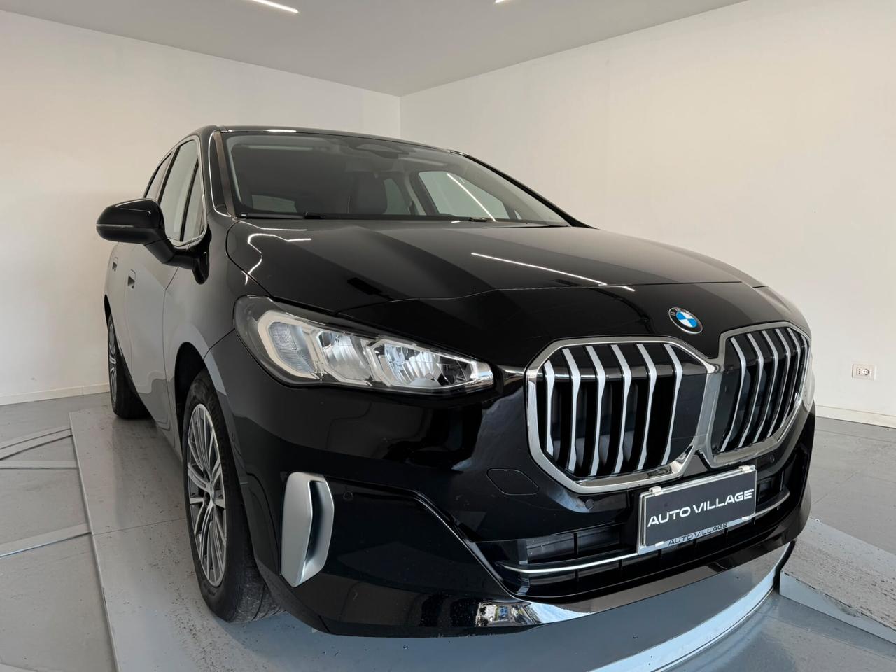 Bmw 2er Active Tourer 218d Luxury