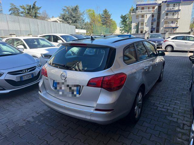 OPEL Astra 1.4 Turbo 140CV Sports Tourer GPL Tech Cosmo