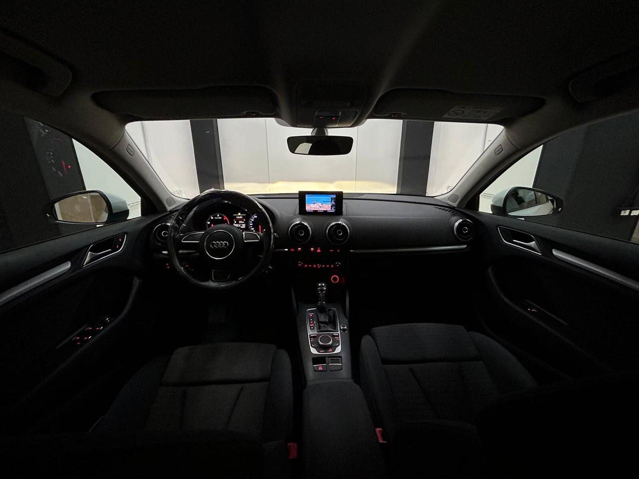 Audi A3 SPB 1.6 TDI clean diesel S tronic Business