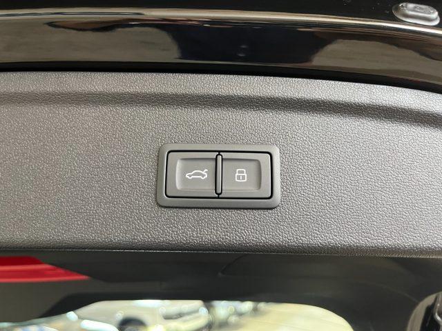 AUDI A3 SPB 35TDI Stronic S line"18 Sline/Matrix/Key/Telec