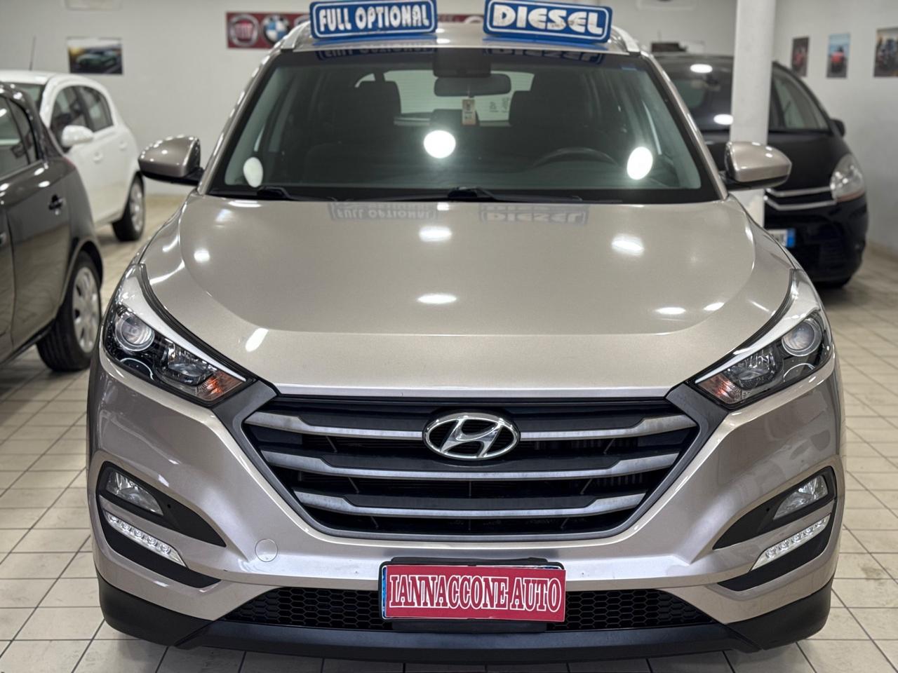 Hyundai Tucson 1.7 2018 full optional