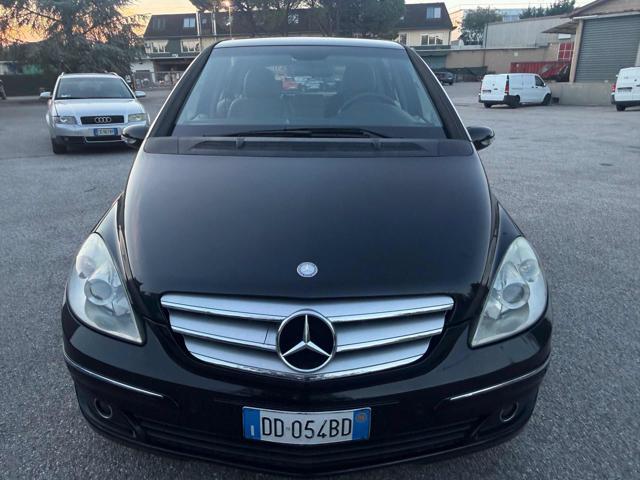 MERCEDES-BENZ B 180 CDI Sport