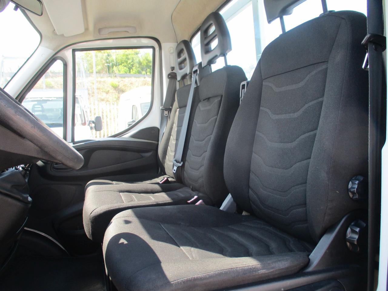 Iveco Daily 35C15 3000 150CV E5 CASSONE 4.50M **PERFETTO**