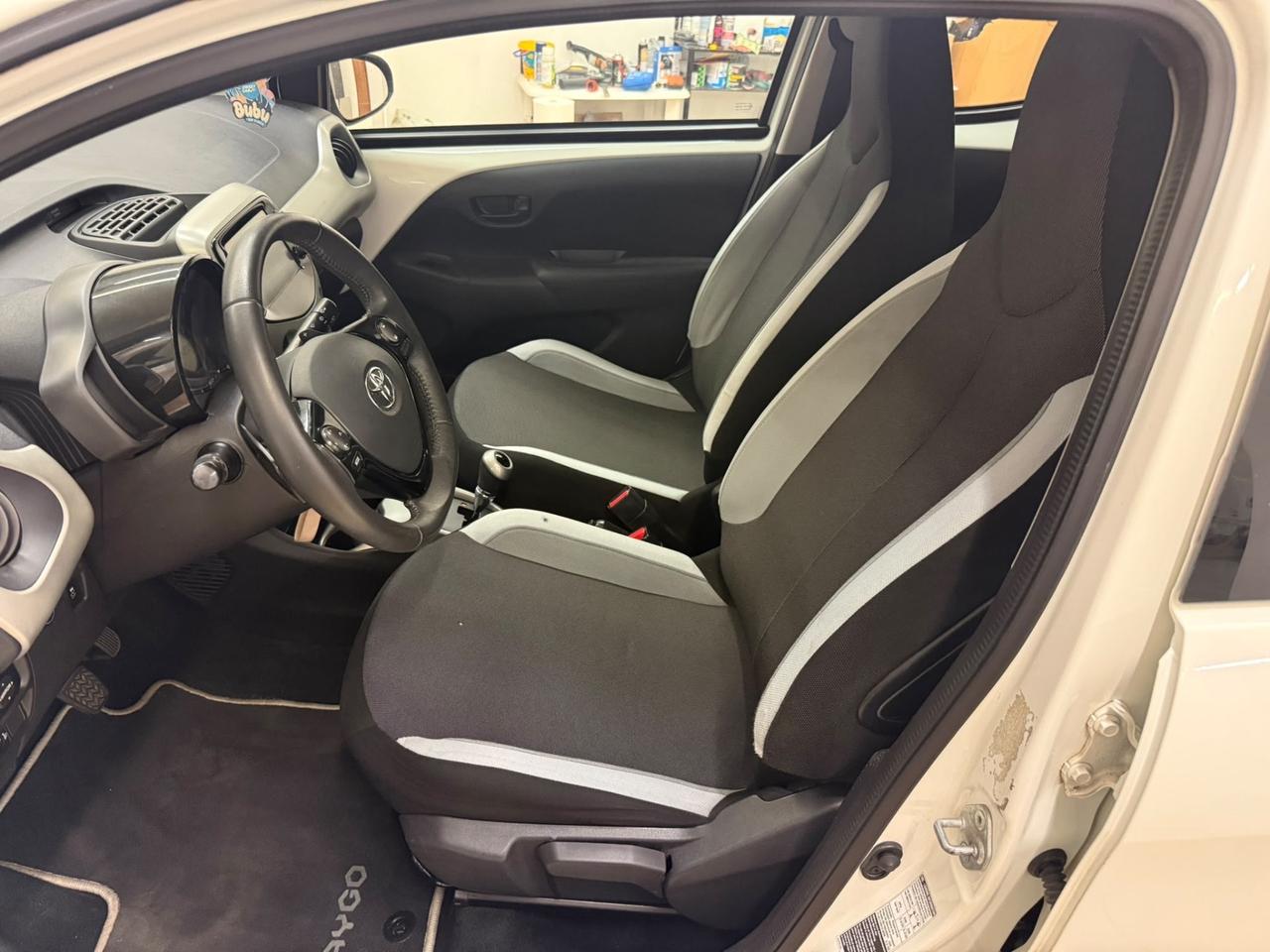 Toyota Aygo 1.0 GPL VVT-I 69 CV 5P X-WAVE MMT AUTOMATICA
