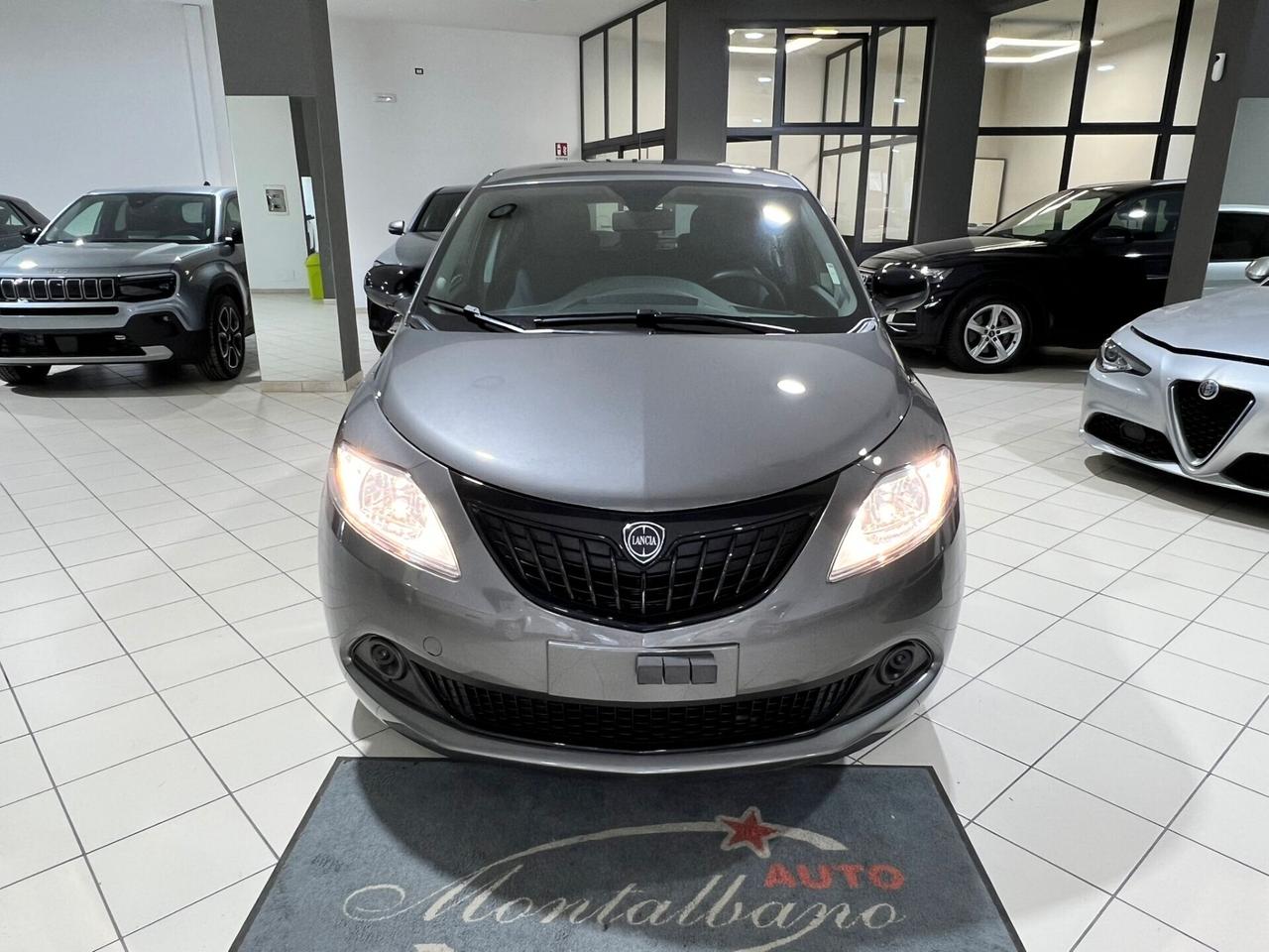 Lancia Ypsilon 1.0 FireFly 5 porte S&S Hybrid Oro KM 0