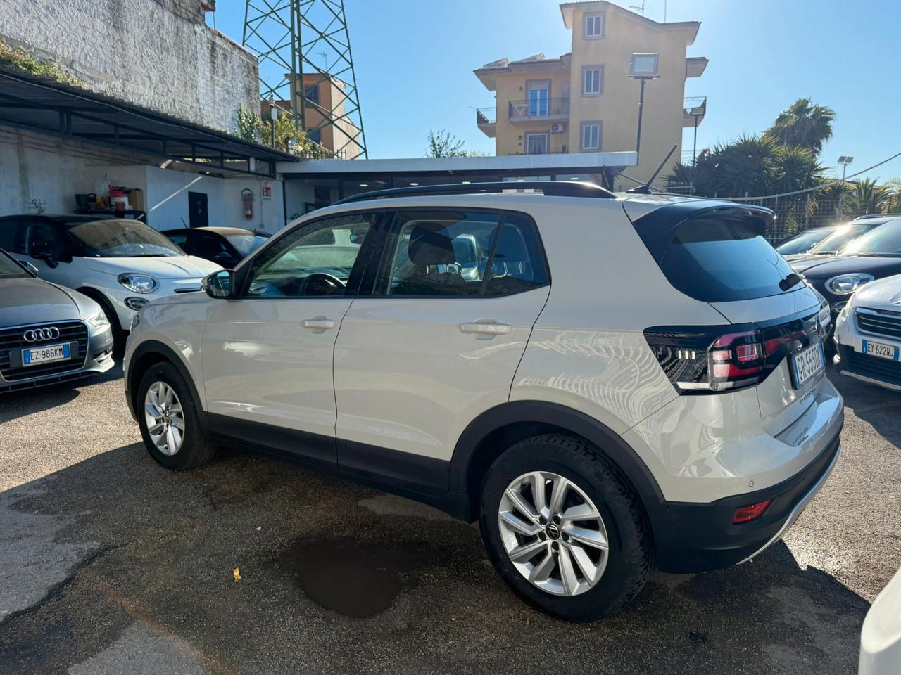 VOLKSWAGEN T-CROSS 2023 1.O BENZINA 95CV 18000KM