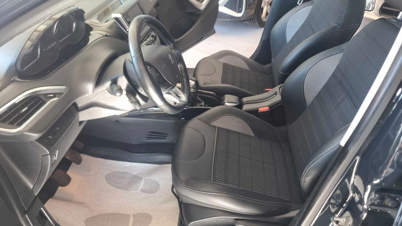 Peugeot 2008 PureTech 82 S&S Allure
