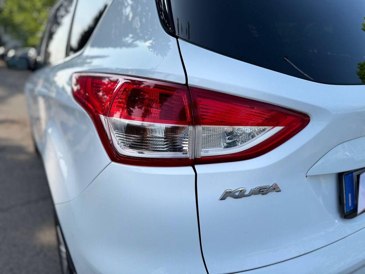 Ford Kuga 2.0 tdci Titanium 2wd s&s 120cv E6