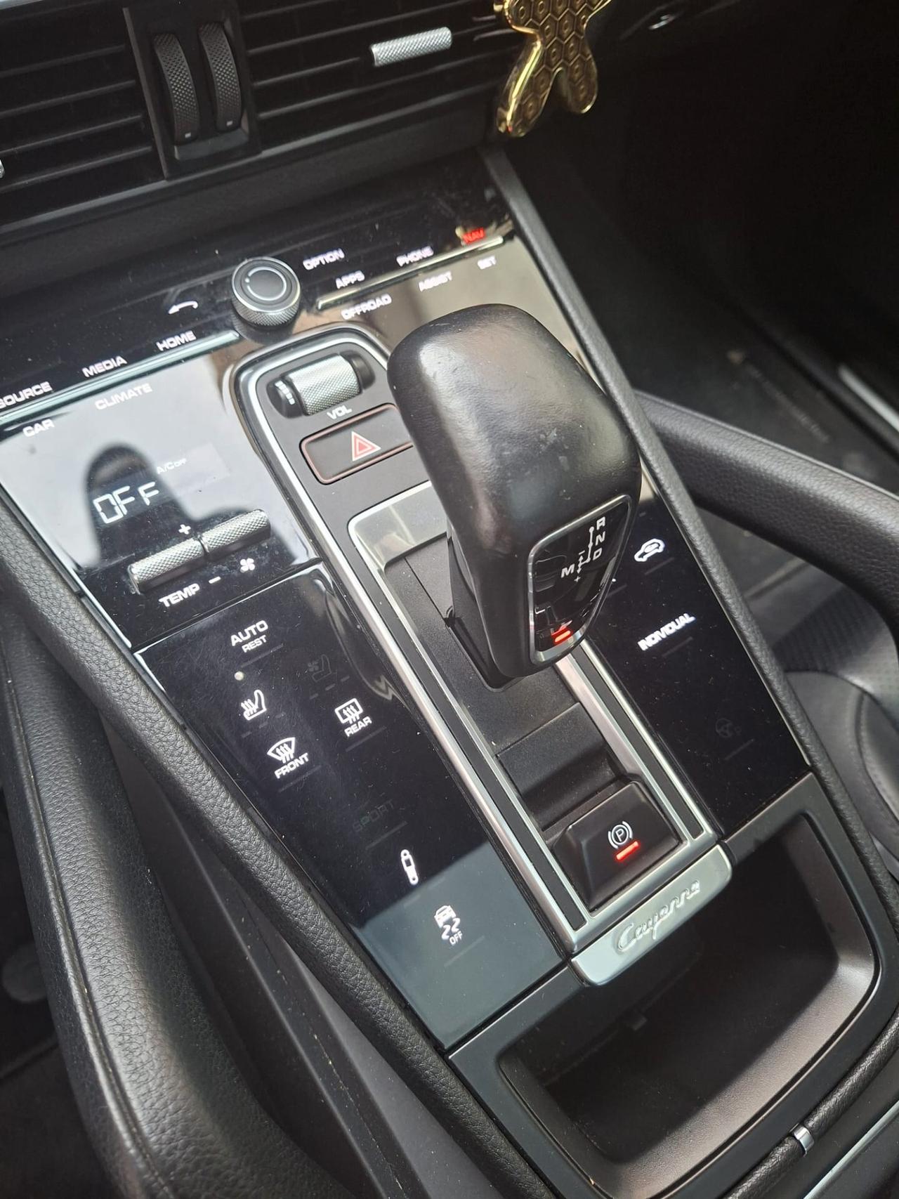 Porsche Cayenne 3.0 V6 E-Hybrid