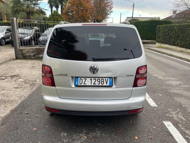 VOLKSWAGEN Touran 2.0 Highline Ecofuel 7 posti