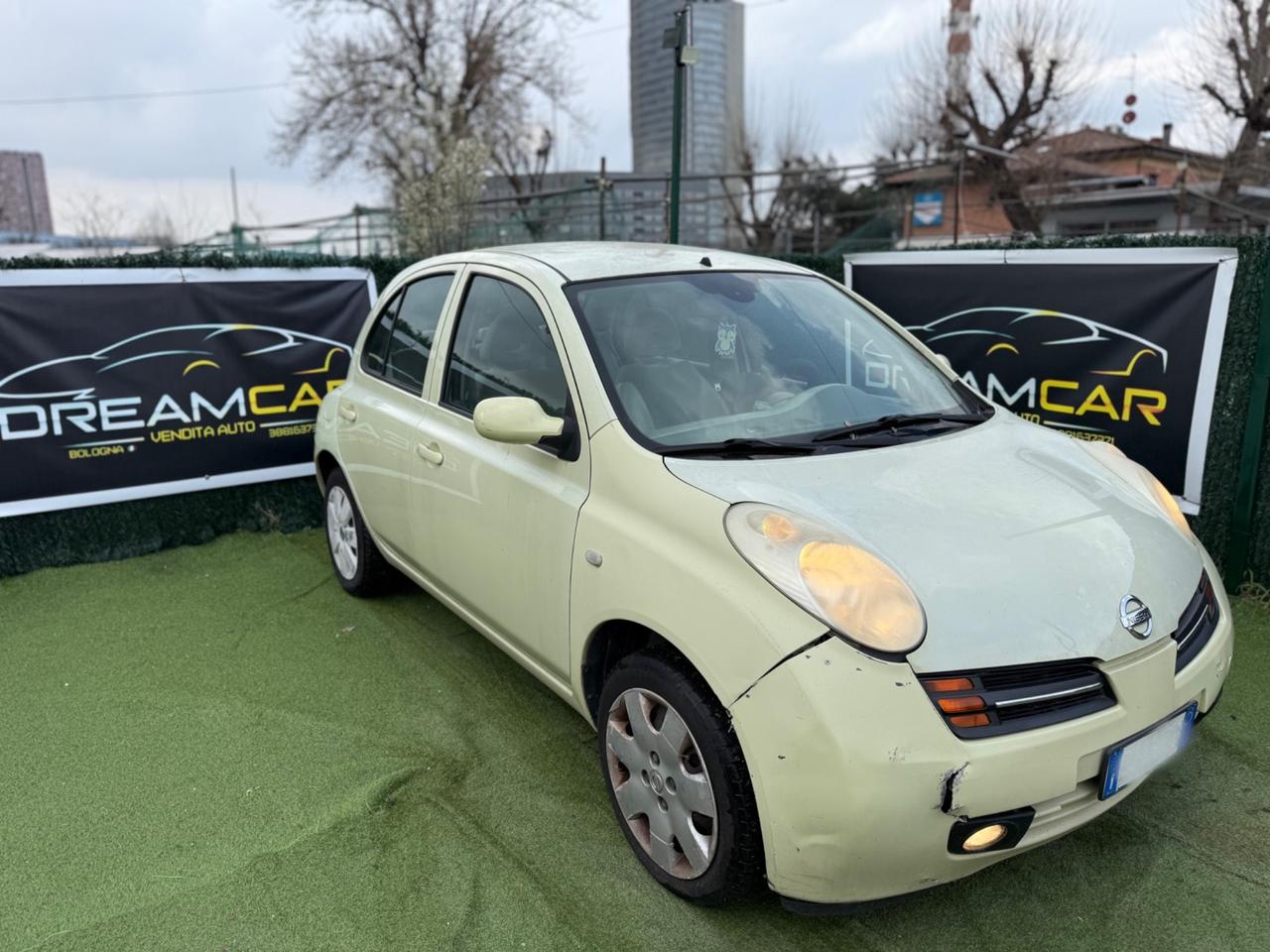 Nissan Micra 1.2 BENZINA NEOPATENTATI