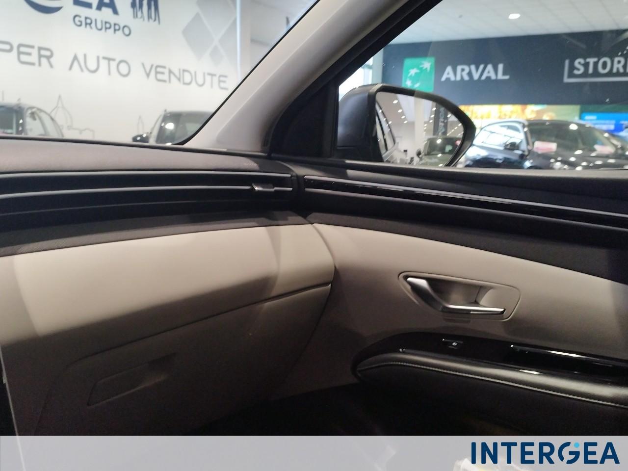 HYUNDAI Tucson 1.6 hev Exellence 2wd auto