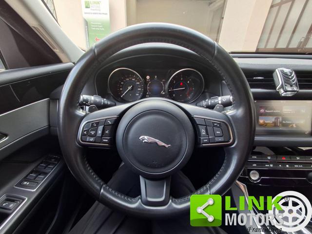 JAGUAR XF 2.0 D 180 CV aut. Prestige GARANZIA INCLUSA