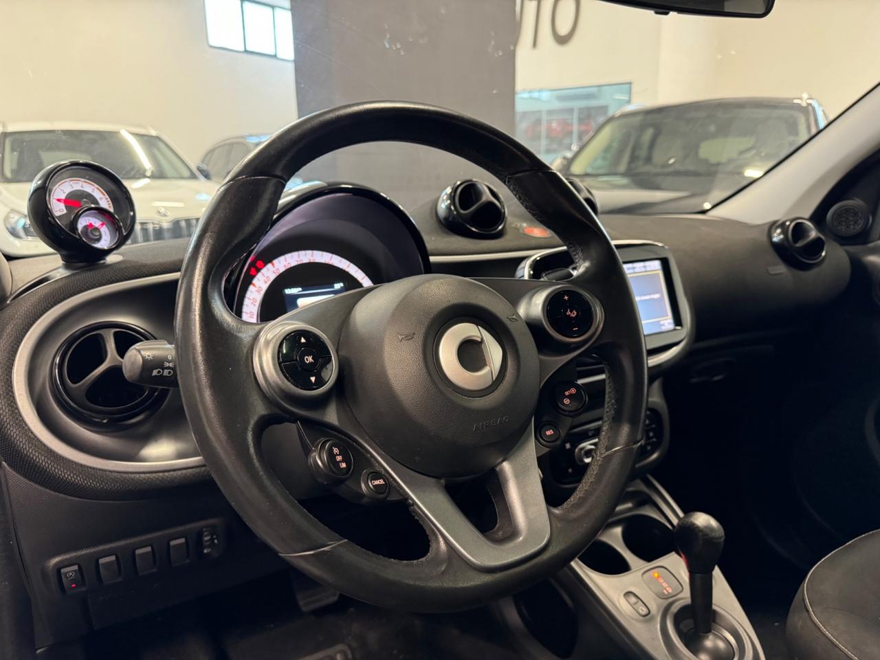 Smart ForFour 90cv Turbo Passion SCHERMO !