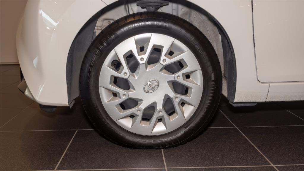 TOYOTA Aygo 5p 1.0 x-play 72cv del 2021