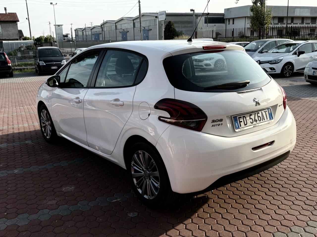 Peugeot 208 PureTech 82 5 porte Active