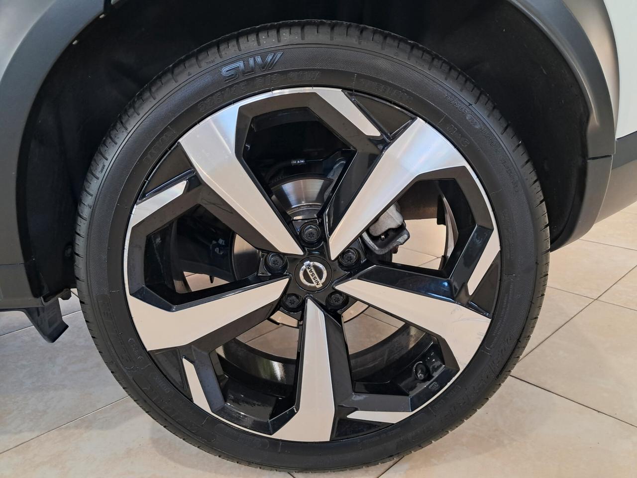 Nissan Juke 1.0 DIG-T 117 CV Tekna