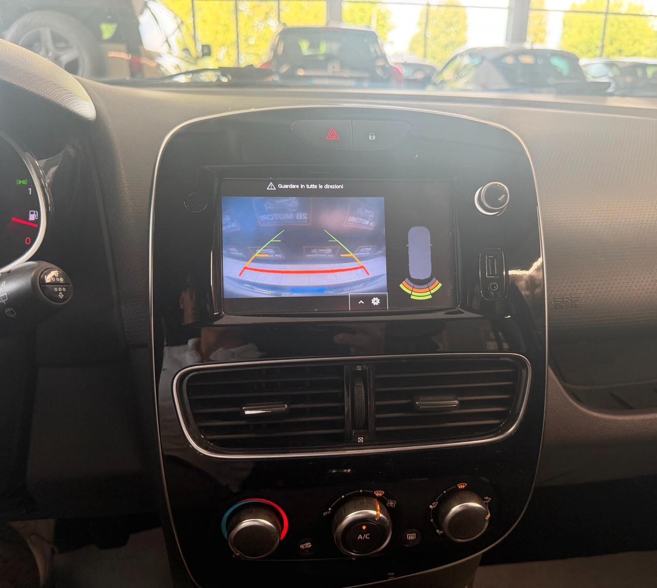 Renault Clio TCe 12V 90 CV GPL 5 porte Duel2