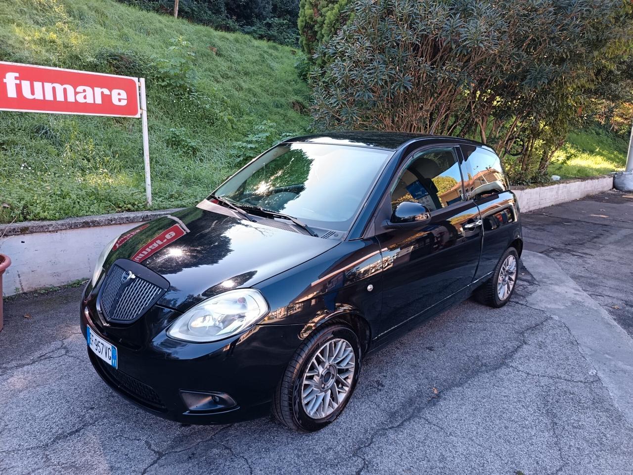 Lancia Ypsilon 1.3 MJT 75 CV Diva 2010 euro 5