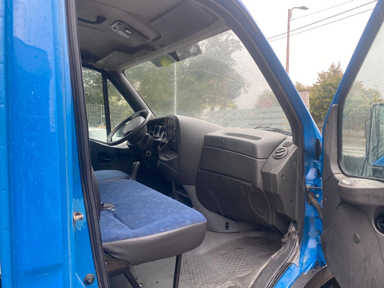 Iveco Daily 35C9 2.8 TDI PC-RG Cab. New Basic