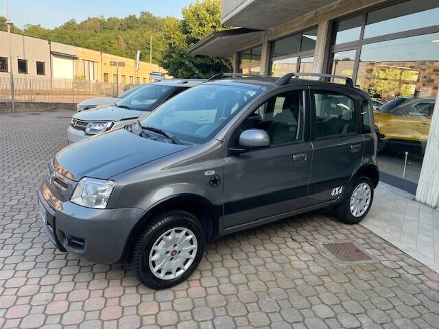Fiat Panda 1.2 4x4 Climbing (GUIDABILE ANCHE DA NEOPATENTATI!!