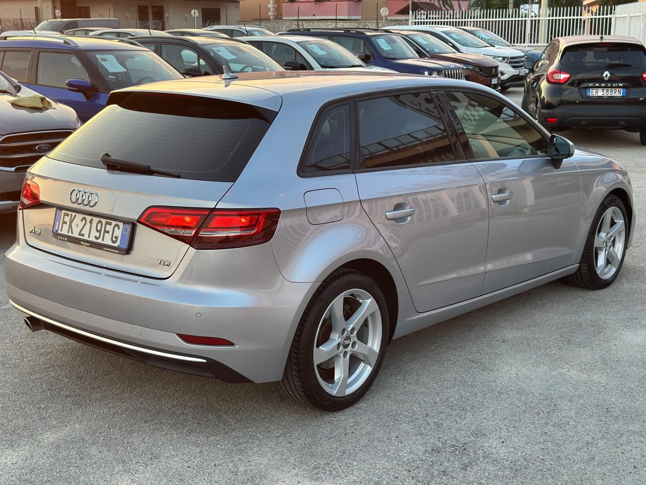 Audi A3 SPB 2017 1.6 TDI 116 CV Sport Restyling