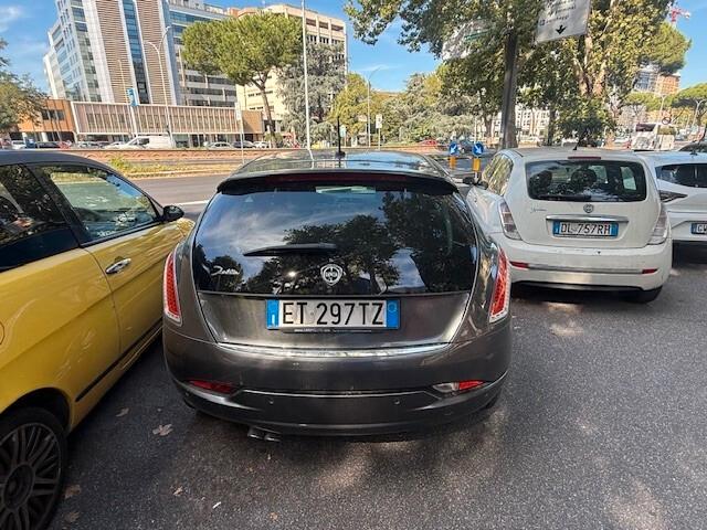 Lancia Delta 1.6 MJT DPF Silver